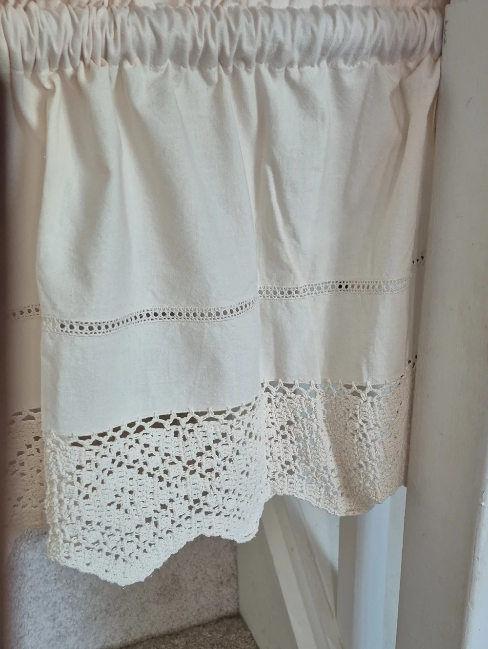 Cream Crochet Trim Ruffled Valance 58x14